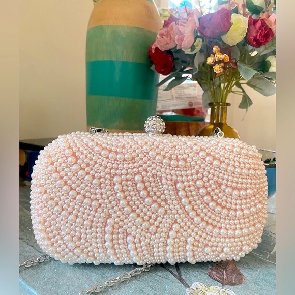 Handbags - NWOT Baby Pink Pearl bag pink interior Steel shoulder strap Women’s bead…